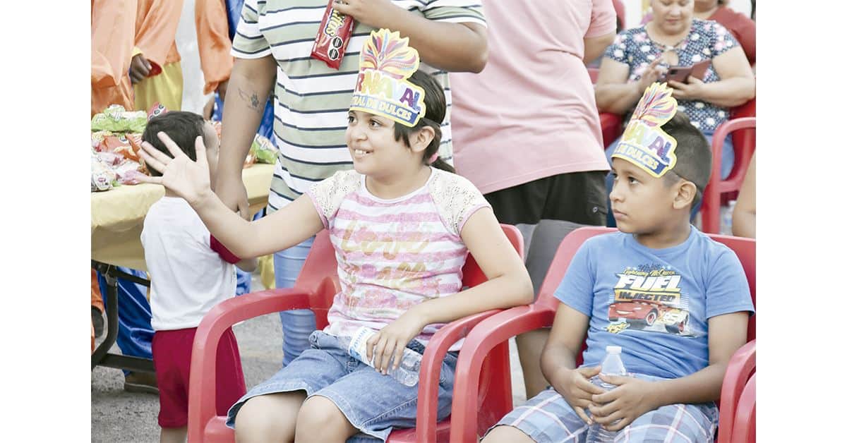 Realiza sorteo la Central de Dulces