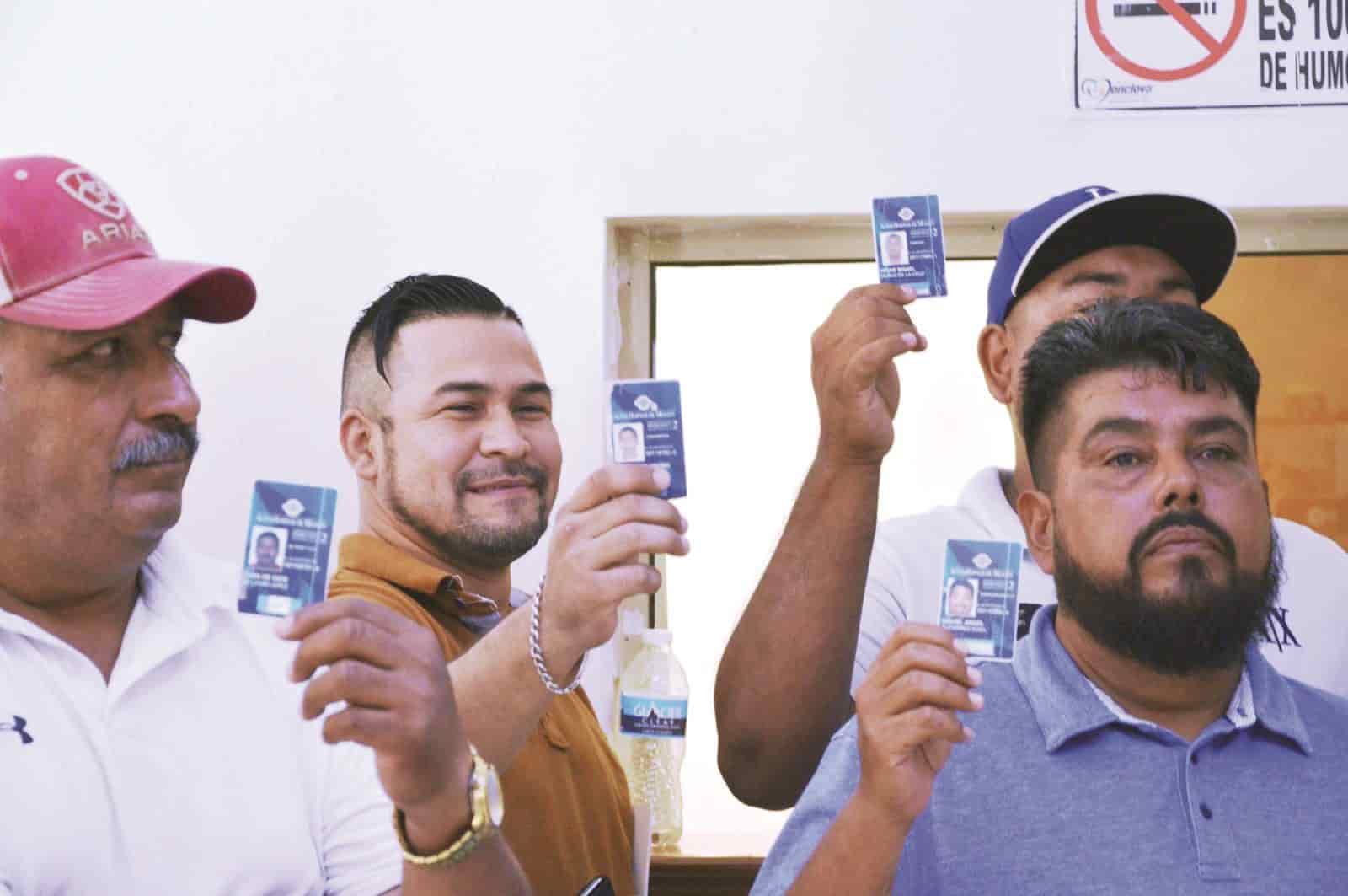 Afirman obreros no están con el Democrático