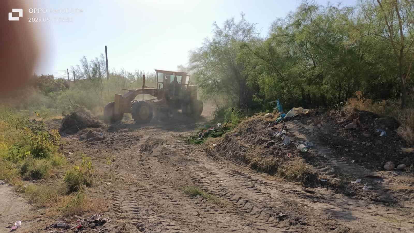 Limpia Sabinas arroyos y cauces