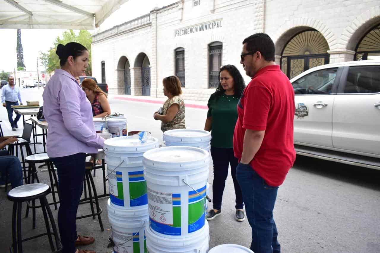 Acuden a brigada habitantes de San Buena 