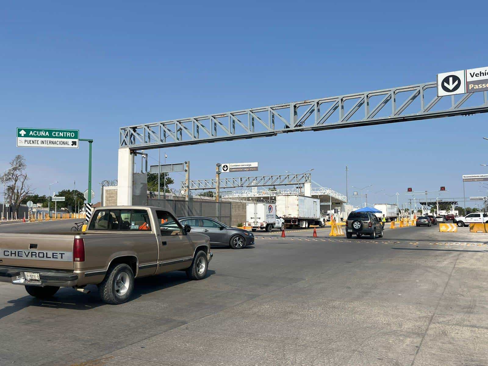 Cierran la frontera por simulacro de contención migratoria