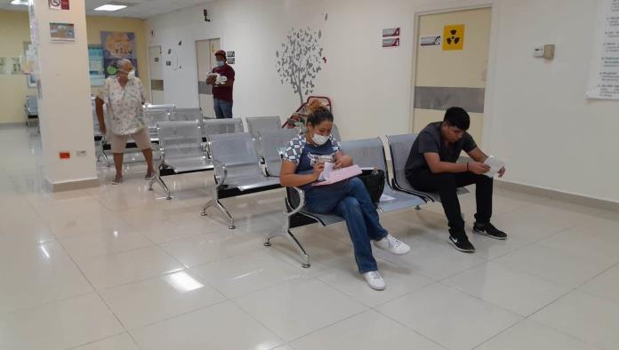 Cubrebocas obligatorio en Hospitales