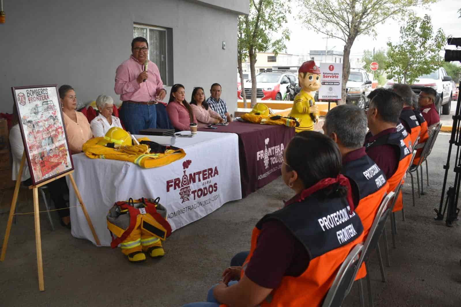 Anuncia Beto Piña aumento de sueldo