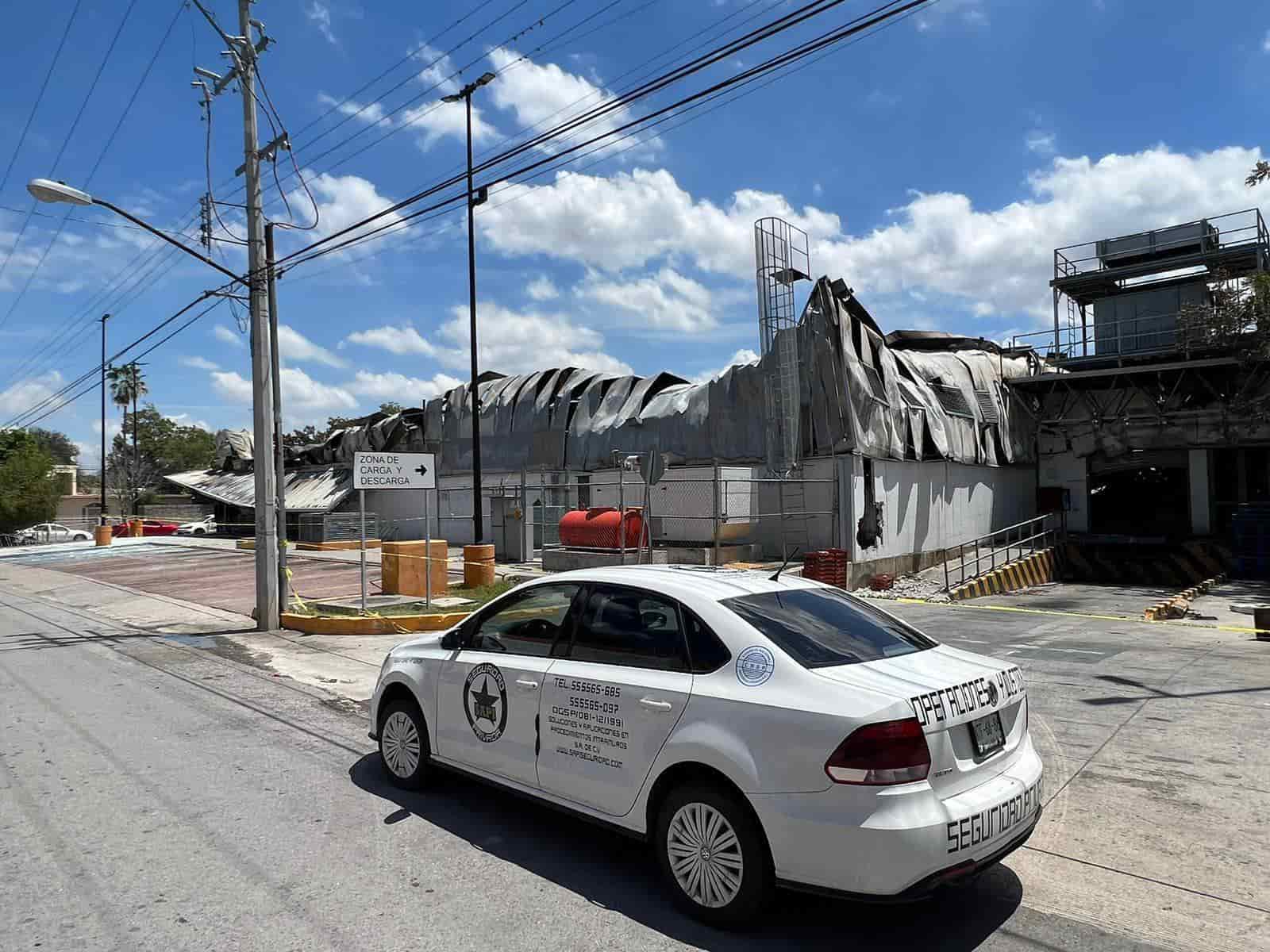 Rapiña en Bodega Aurrerá; Se llevaron 30 mil pesos