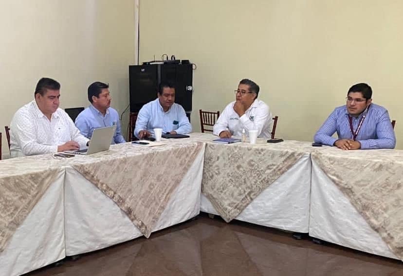 Se comprometen a analizar y pagar adeudos a proveedores