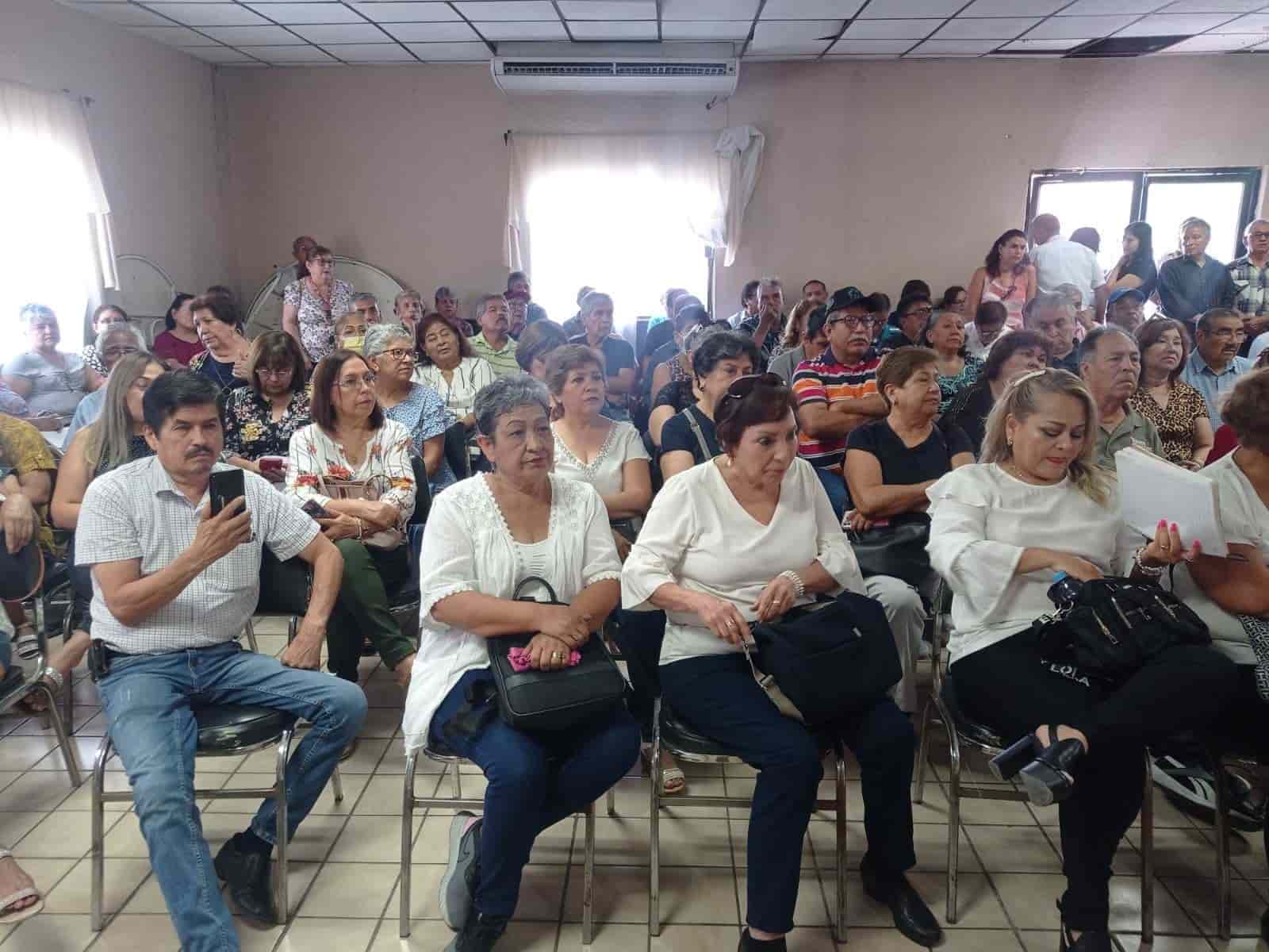 Los pensionados y jubilados buscan hacer un recalculo de sus prestaciones y obtengan un ingreso real.