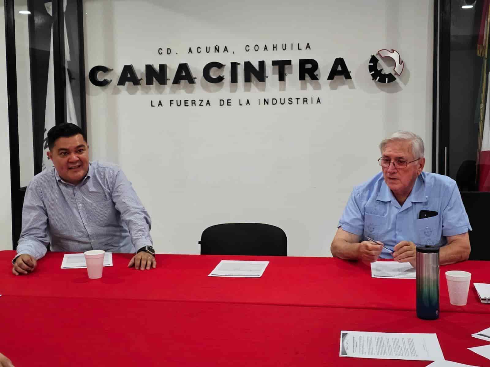 Concluye coloquio de estrategia comercial 