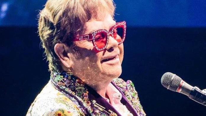Sir Elton John terminó en el hospital tras un accidente doméstico en Francia