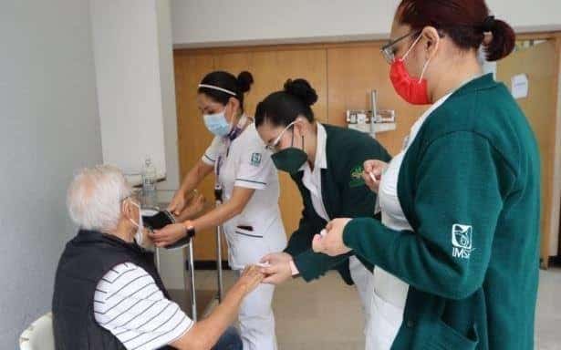 Brinda IMSS Coahuila atención integral a los adultos mayores a través del programa.