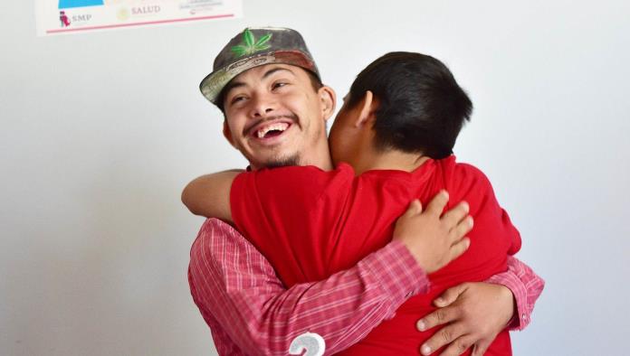 Celebran a jóvenes con discapacidad