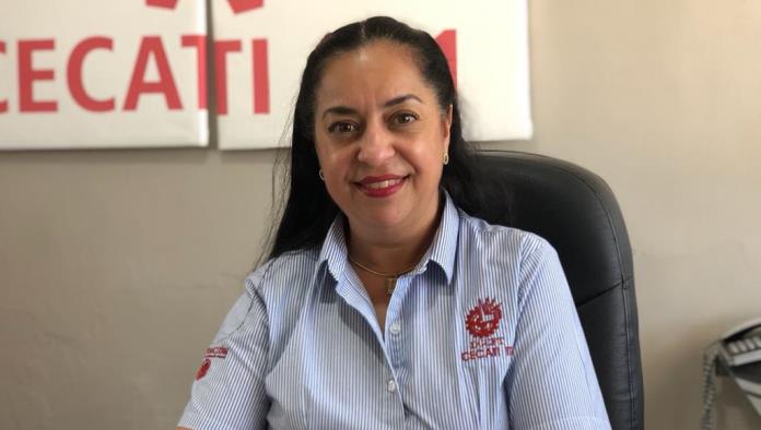 Impartirán clases en línea por falta de luz