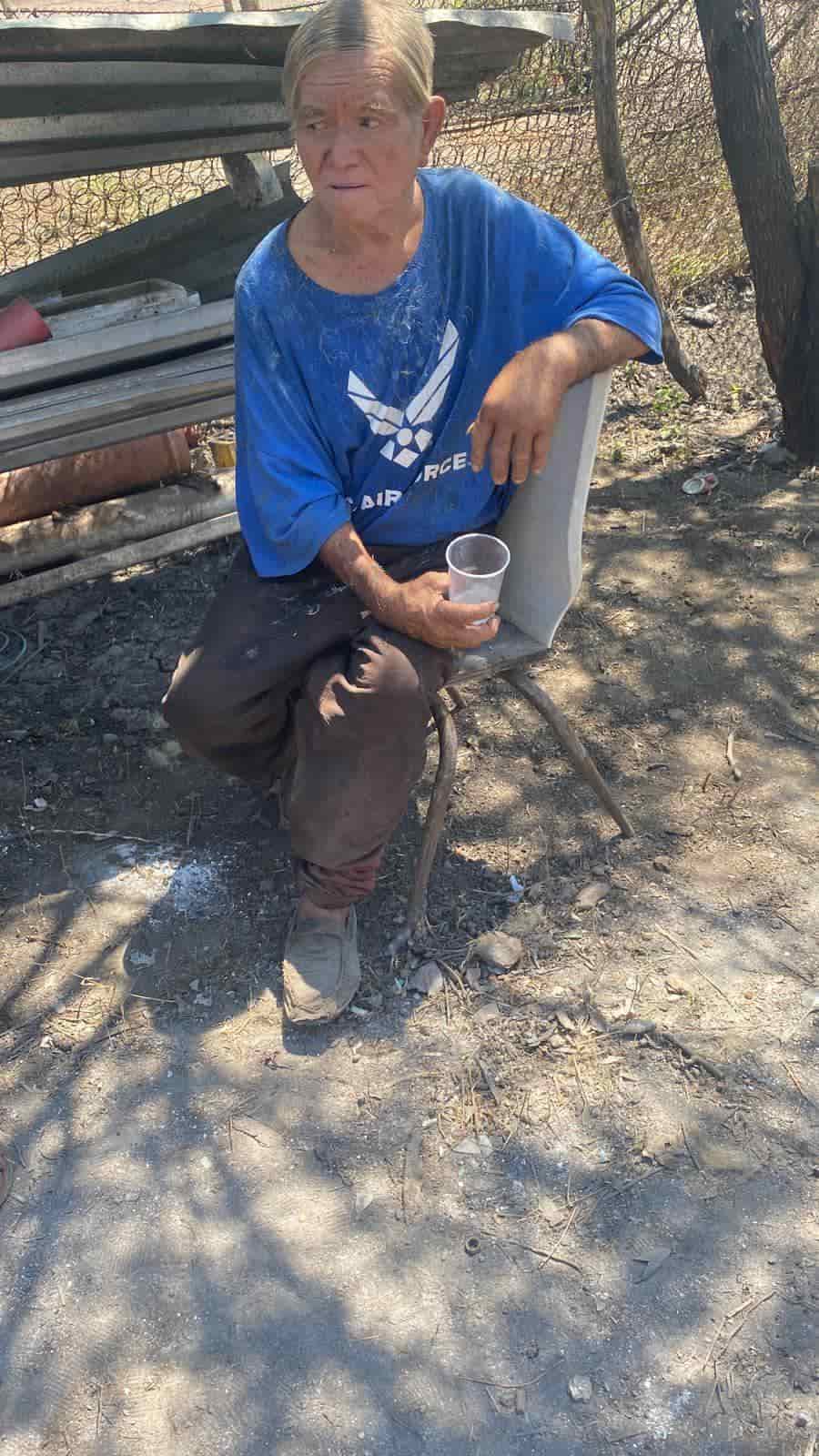 Ofrece DIF vida digna a don Rogelio Díaz