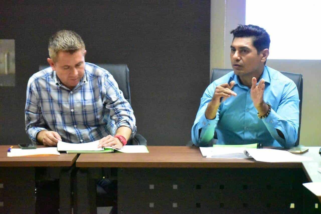 Aprueban ingresos y egresos
