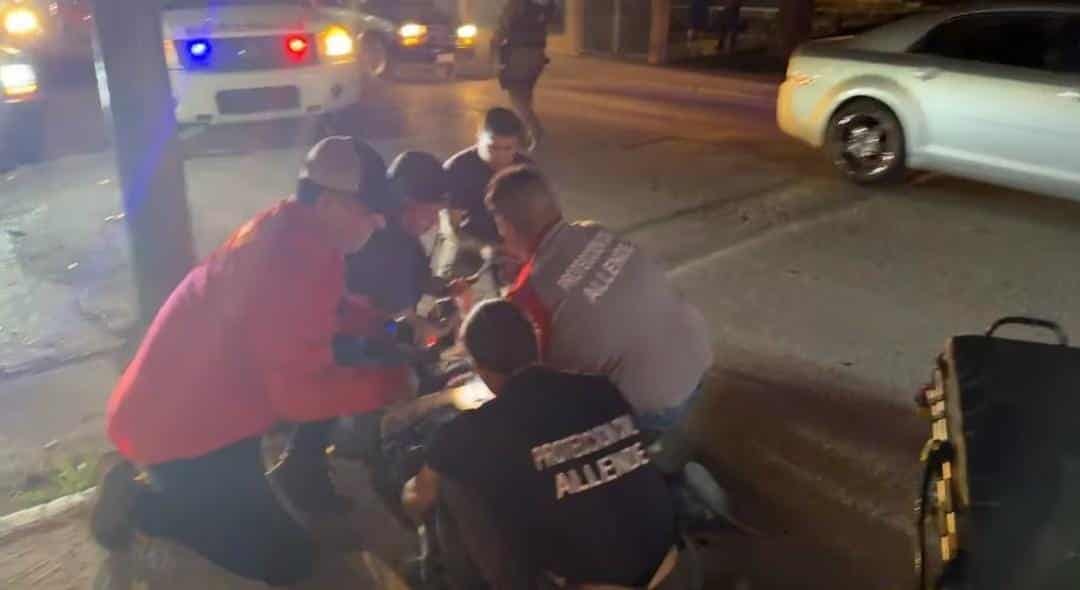 Sufre motociclista severo accidente 