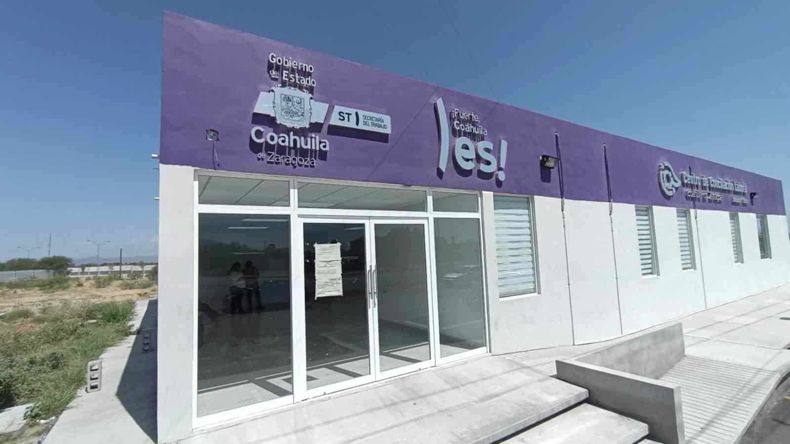 Se asesoran obreros para demandar a Altos Hornos