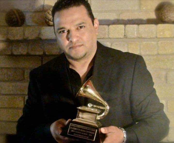 Logra traspasar fronteras pues hace 6 años obtuvo un Grammy 