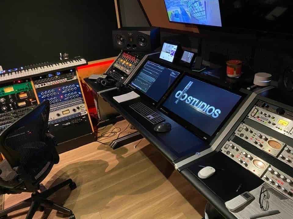 Logra traspasar fronteras pues hace 6 años obtuvo un Grammy 