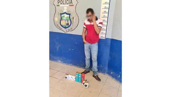Roba shampoos obrero de AHMSA