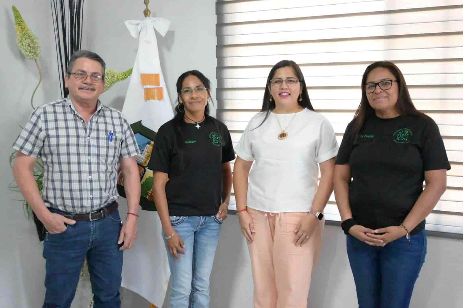 Apoya alcaldesa con capacitación