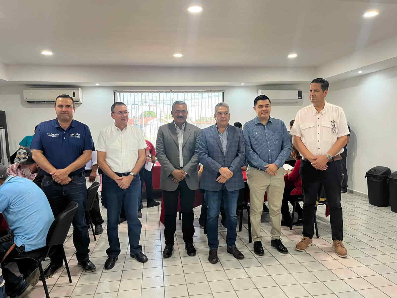 Ofertaron 550 vacantes; realizan feria de empleo