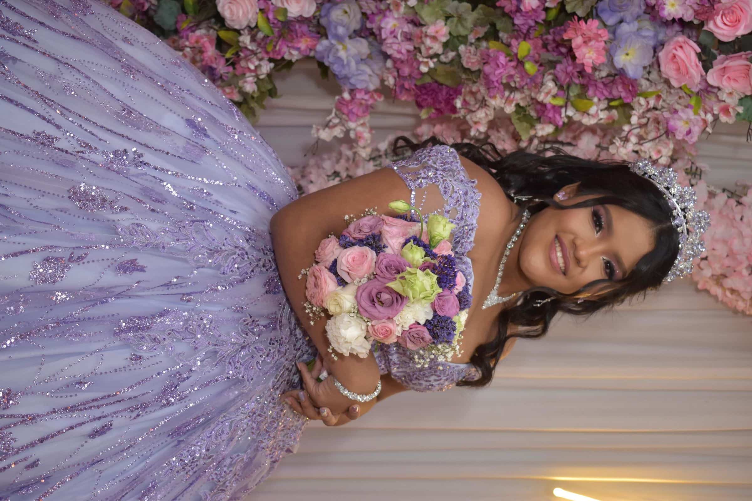 Yatziry Guadalupe llega a sus XV primaveras