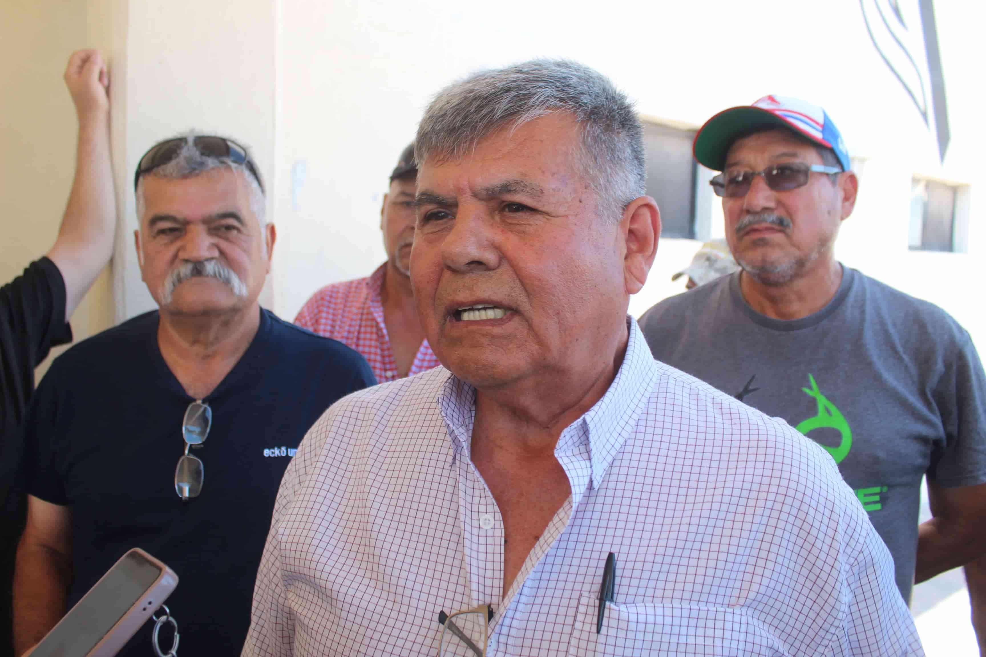 Extrabajadores piden su finiquito