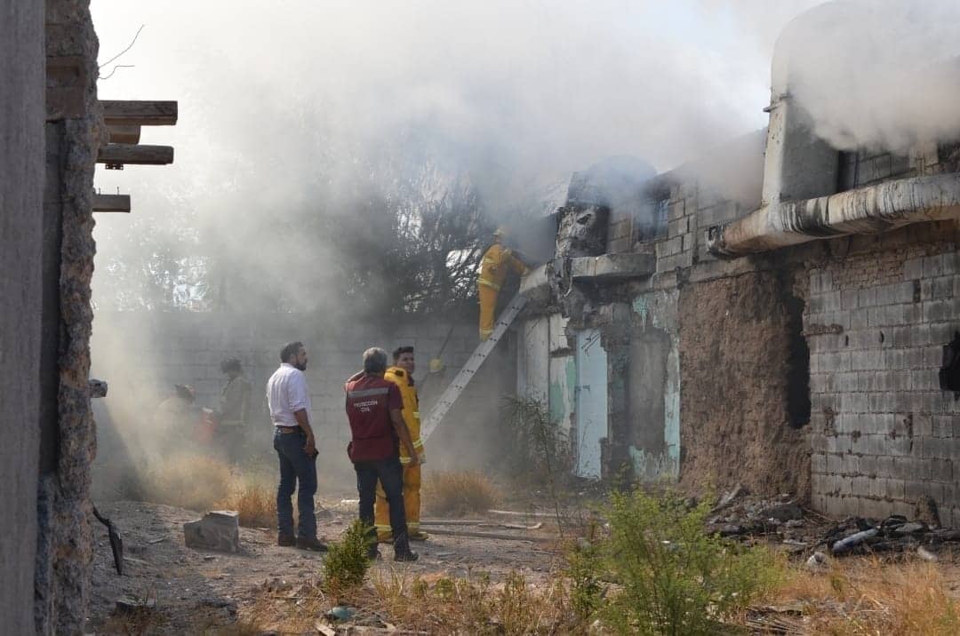 Arde Central de Dulces Frontera