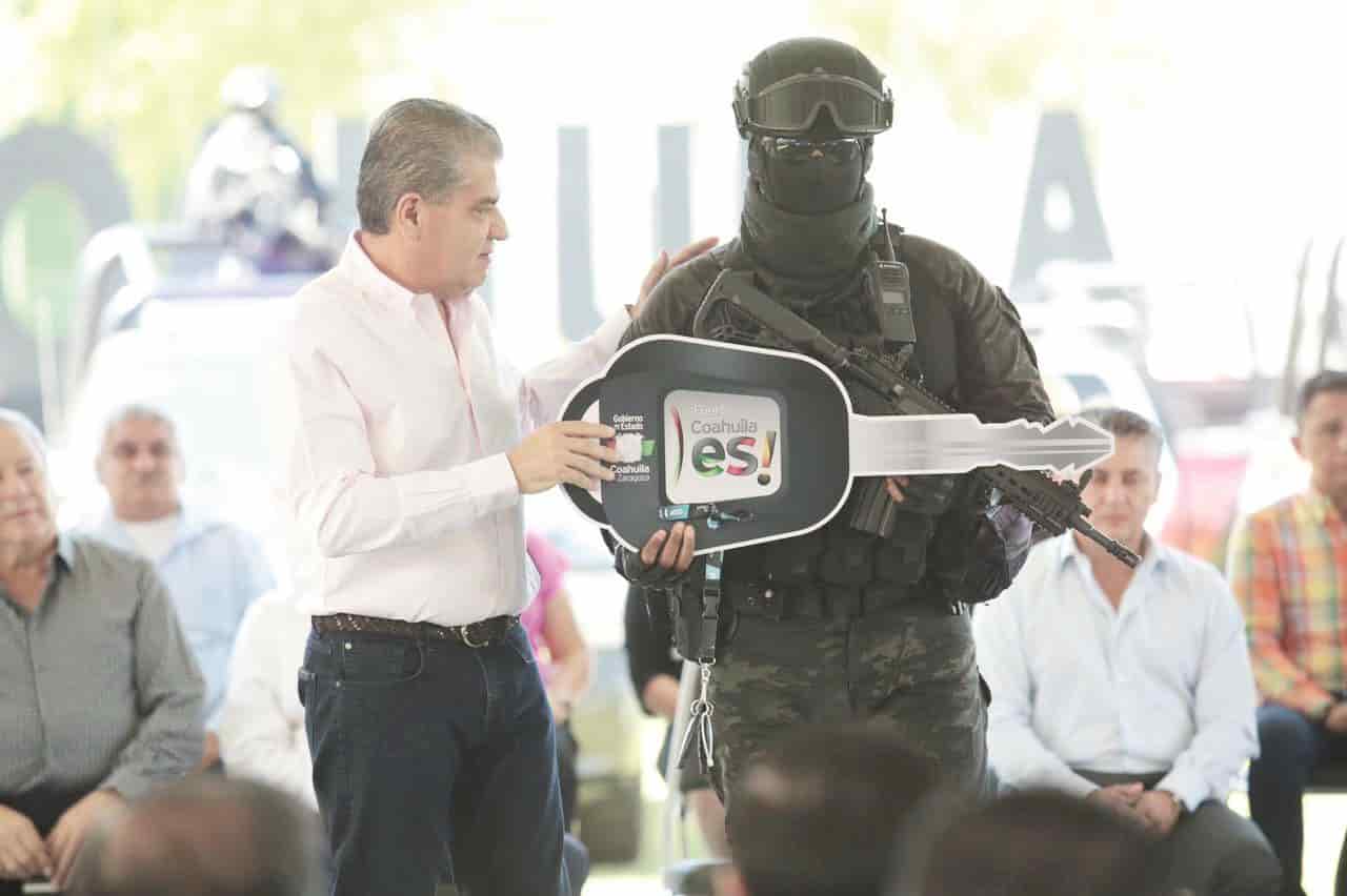 Entrega MARS 60 patrullas