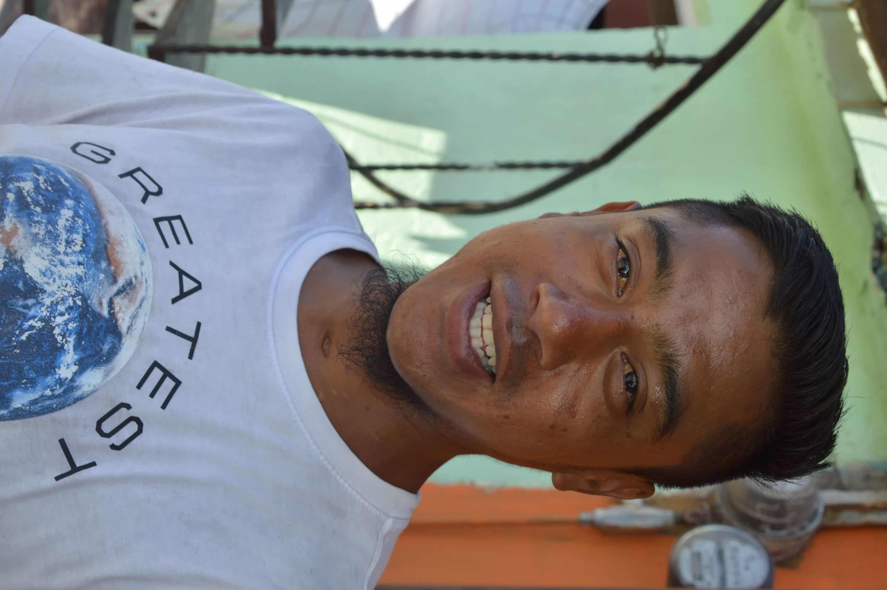 Malabarista busca cumplir su sueño