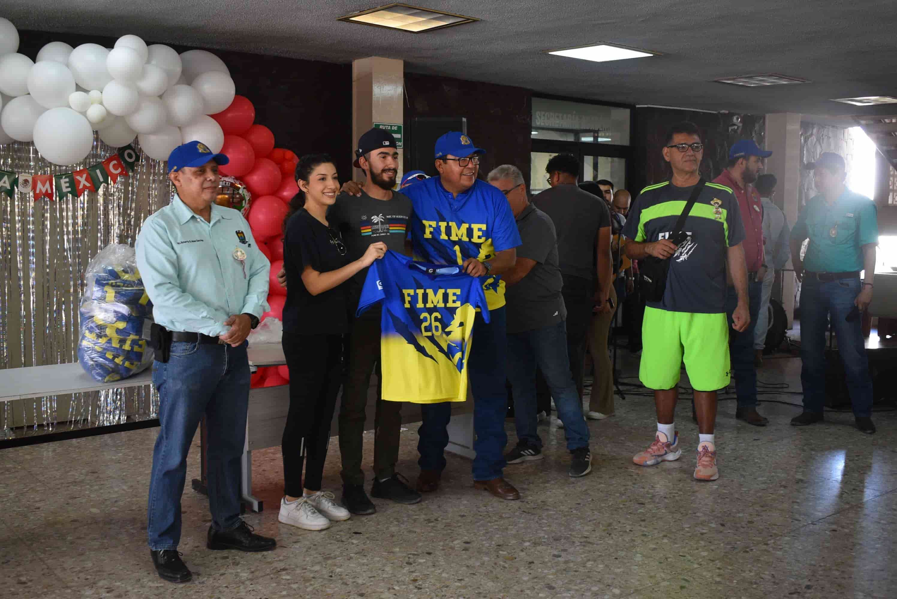 Inaugura Hugo letras turísticas