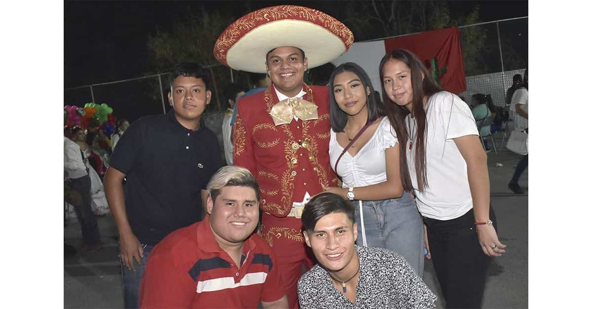 Celebrando tradiciones