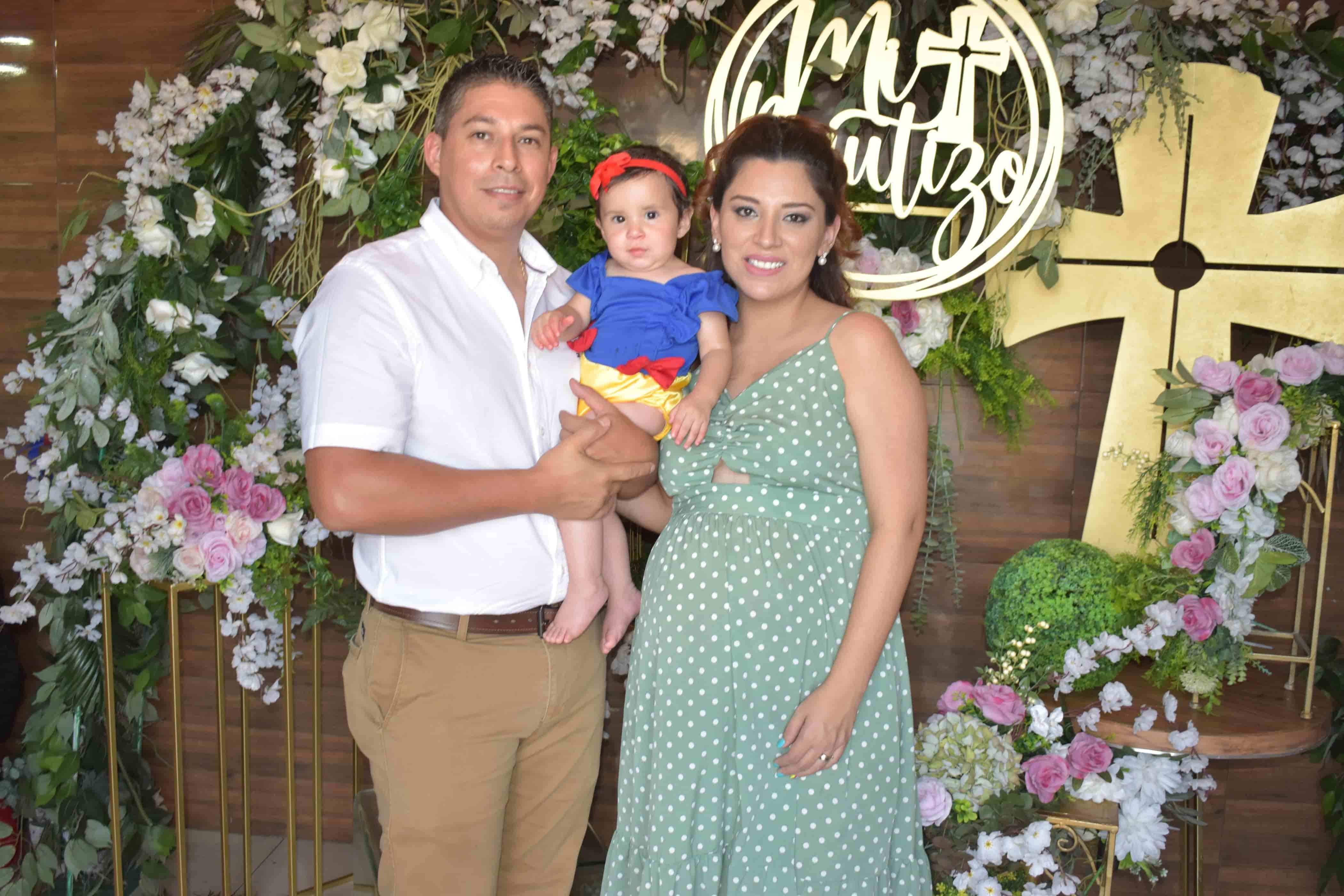 Inés celebra su primer cumpleaños