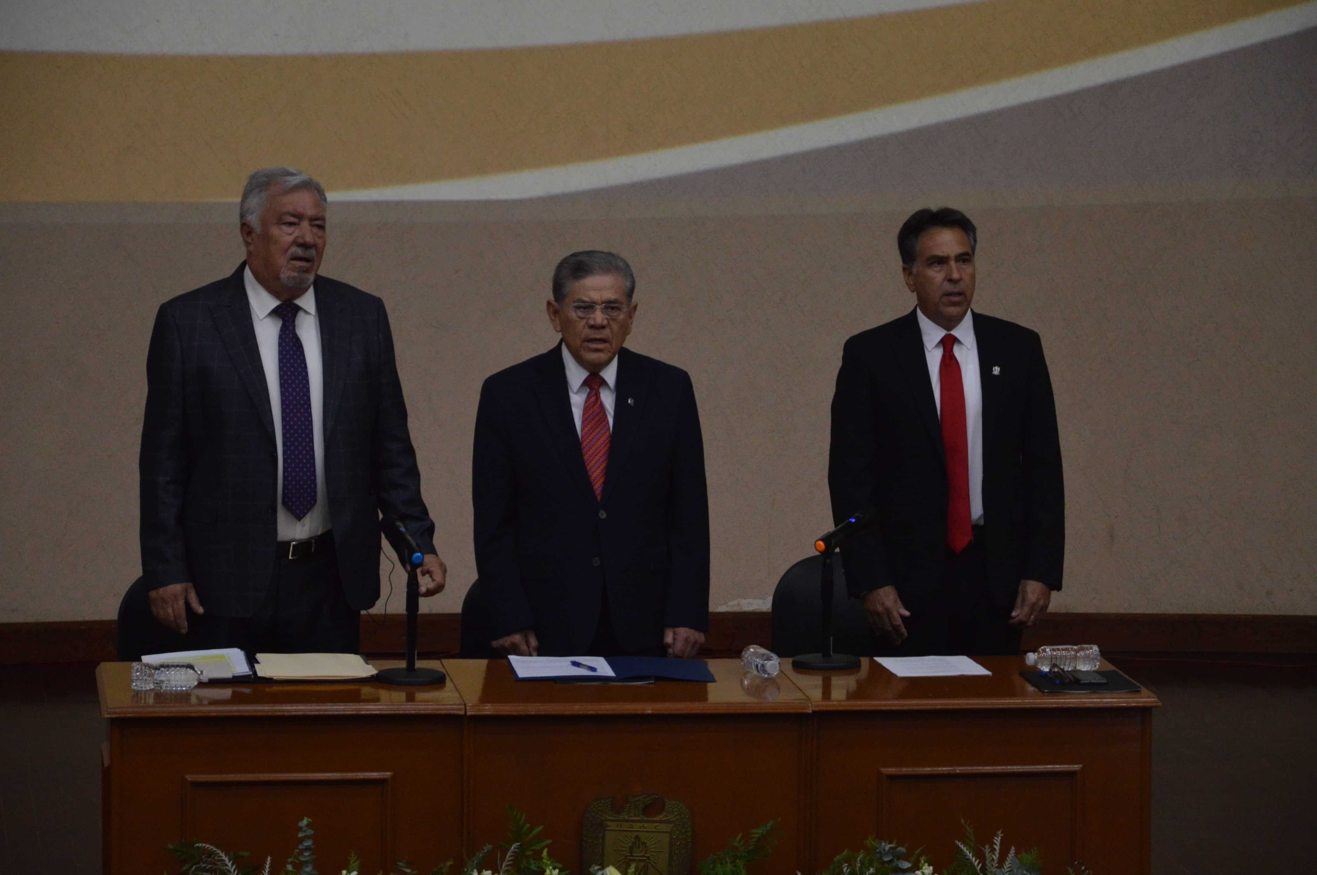 Rinde informe Talamantes