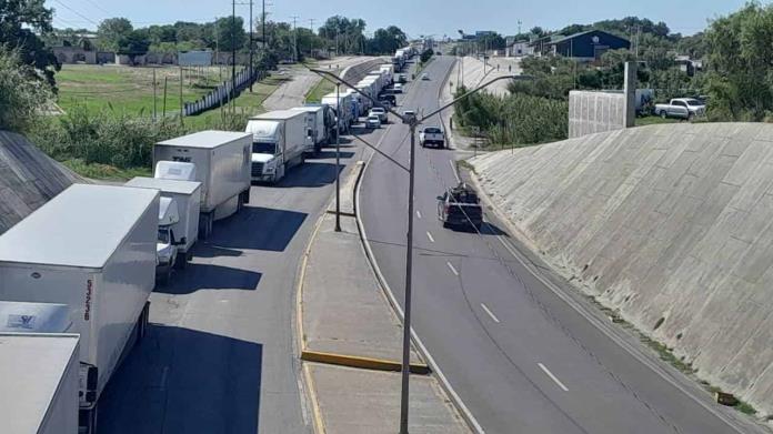 Semi paralizan frontera Semi paralizan frontera