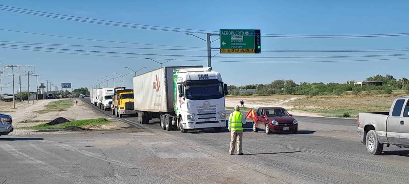 ¡Un caos! Más de un día para cruzar a los Estados Unidos