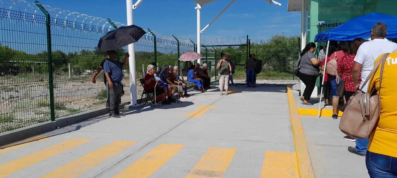 Sufren calvario por pensión del Bienestar ¡Y muchos no recibieron nada!