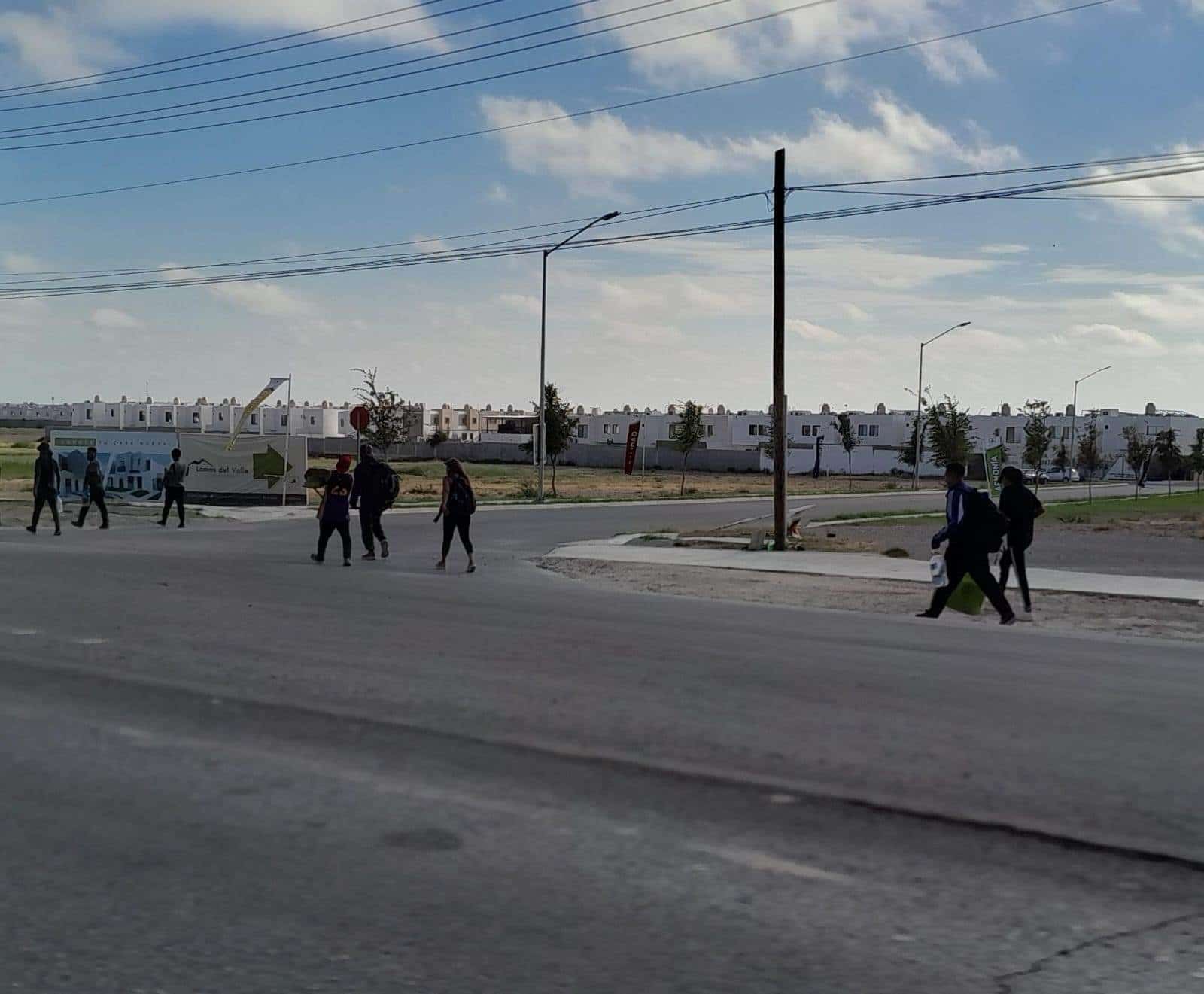 Migrantes ya no van a los albergues