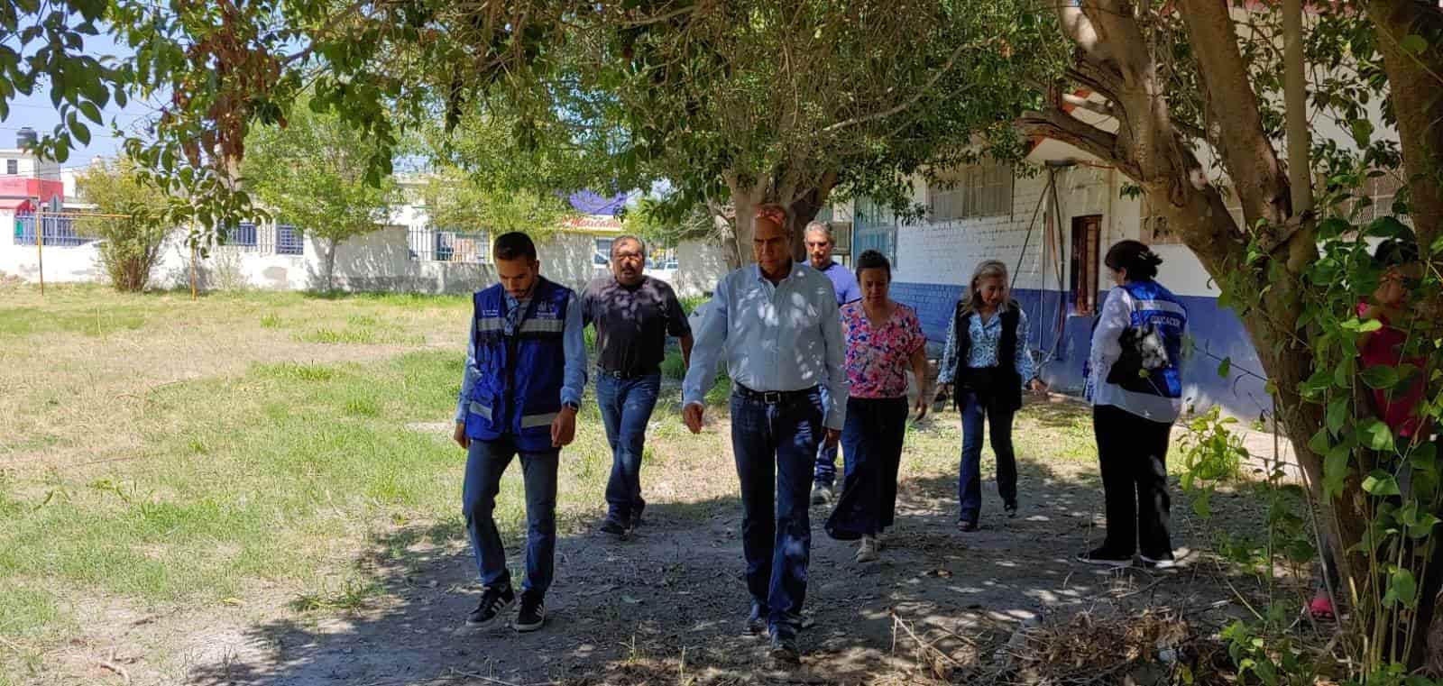 Supervisa salones de la Suzanne Robert