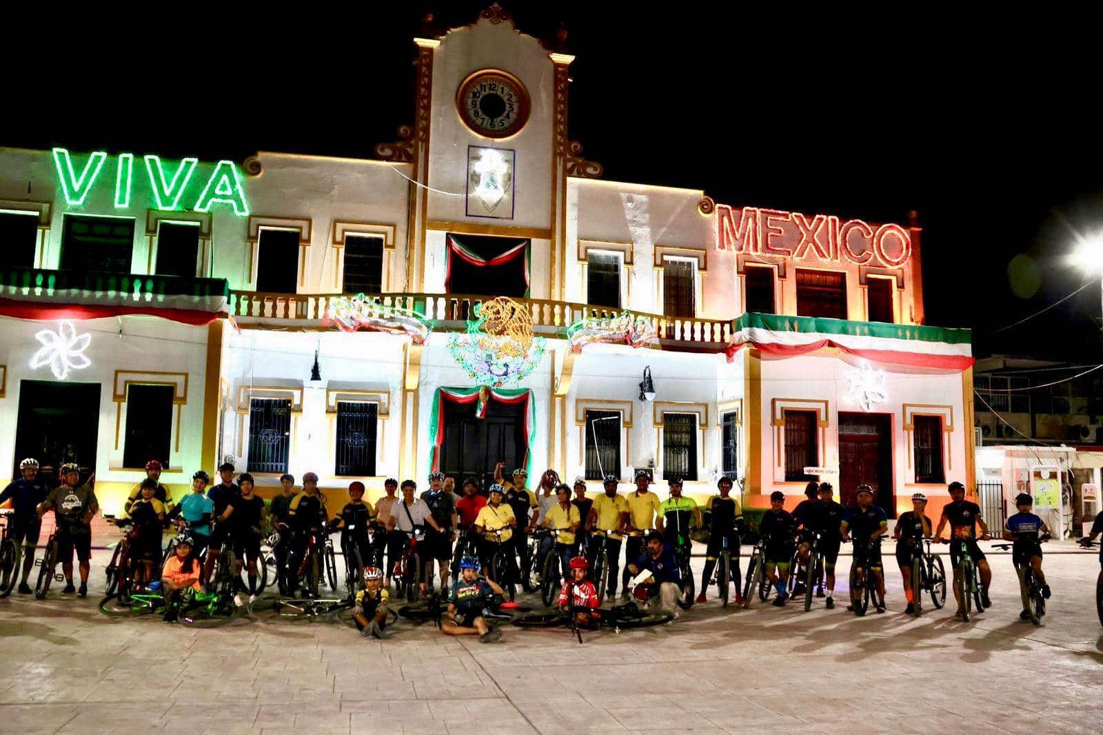 Participó Alcaldesa en paseo nocturno