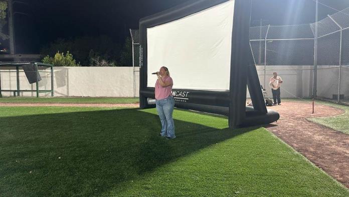 Llevan al Papo Ríos “Cine en tu colonia”