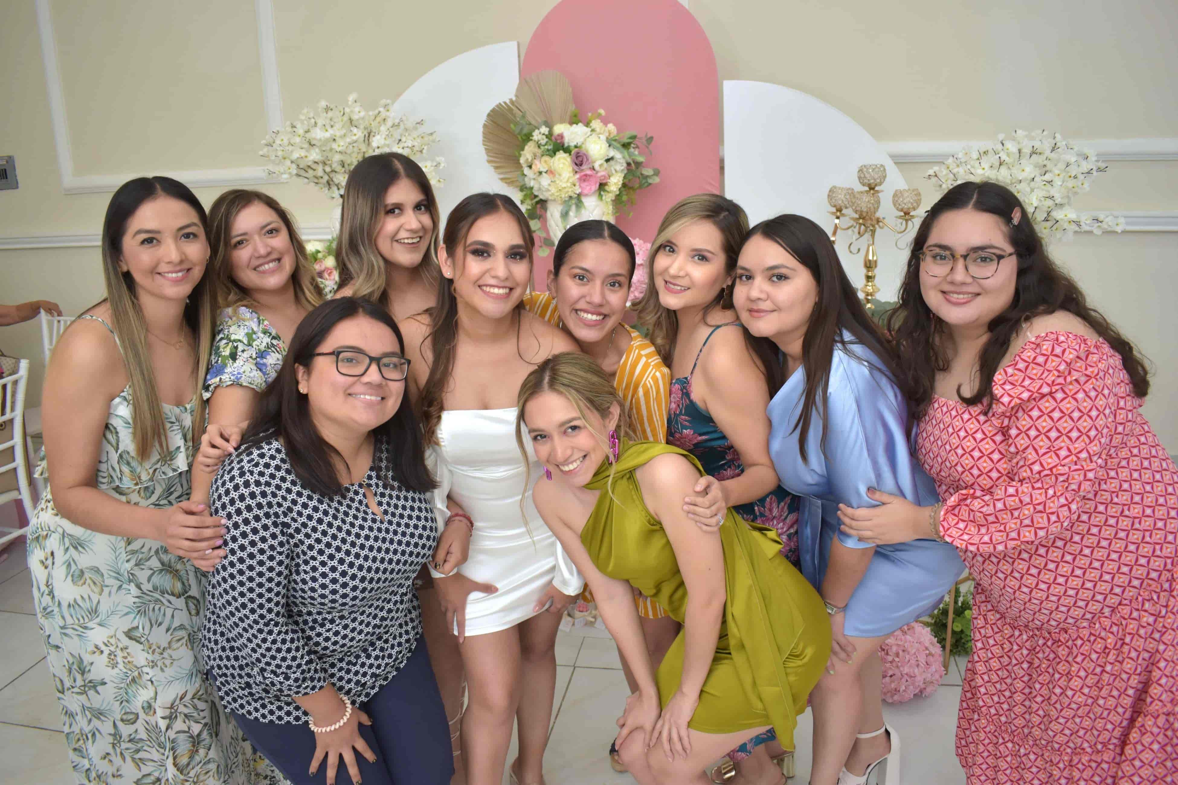 Estefanía despide su soltería