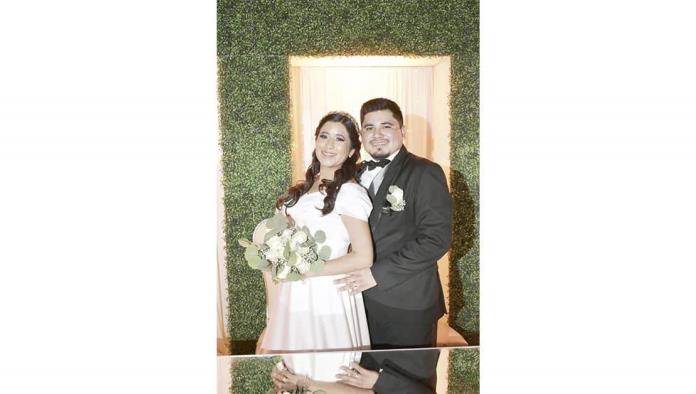 Ariadna y Alberto se unen en matrimonio