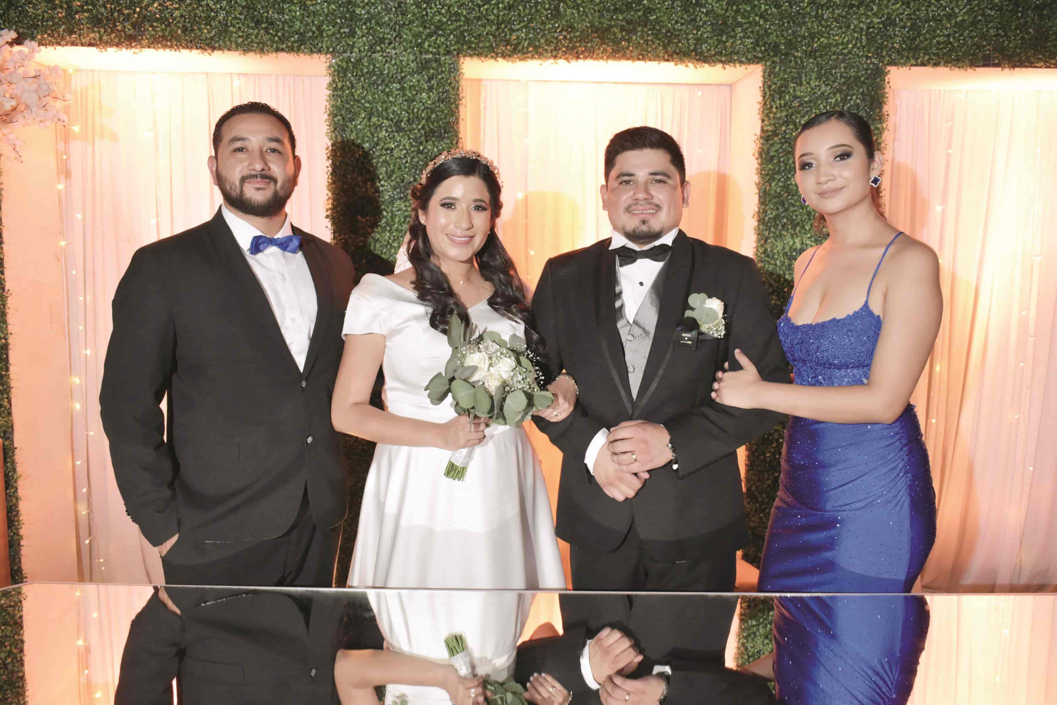Ariadna y Alberto se unen en matrimonio