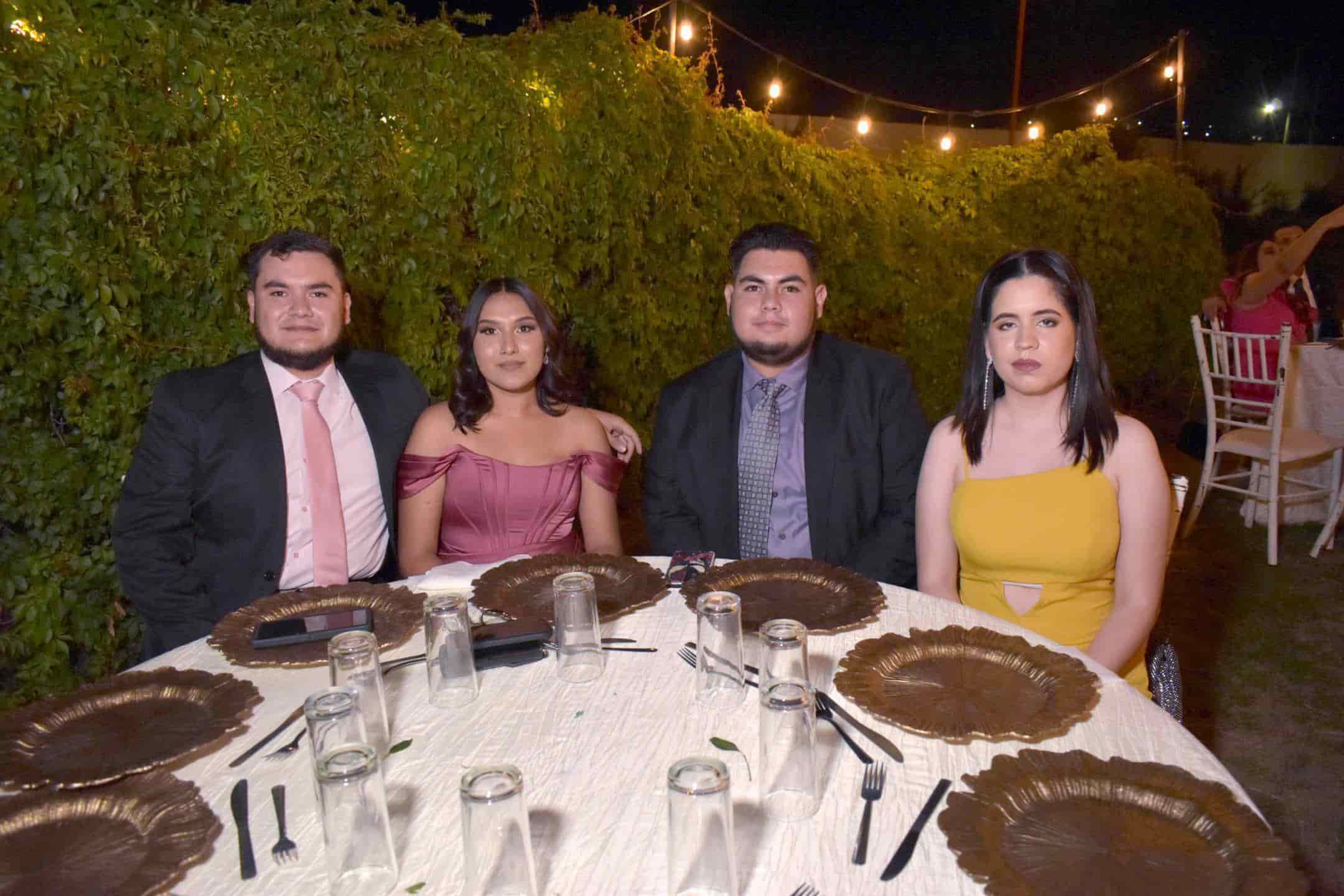 De manteles largos