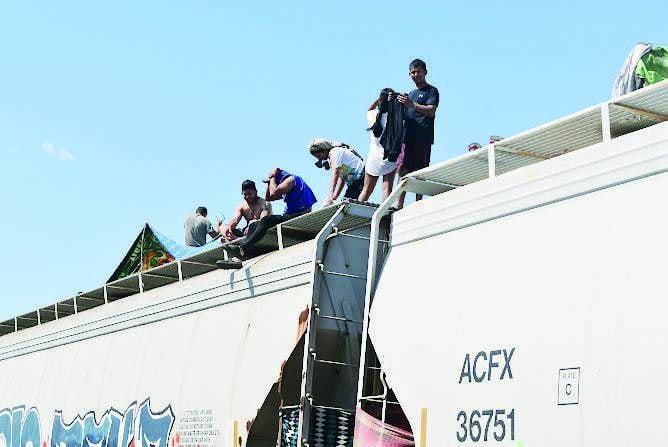 Llegan a Frontera 2 mil migrantes