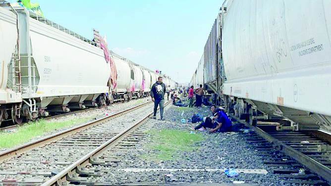 Llegan a Frontera 2 mil migrantes