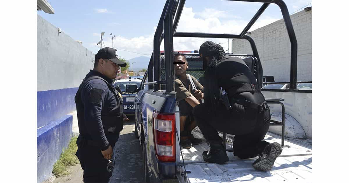 Molestaba adicto a comerciantes