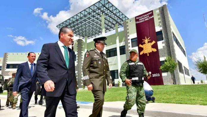 Entrega el Estado cuartel a SEDENA