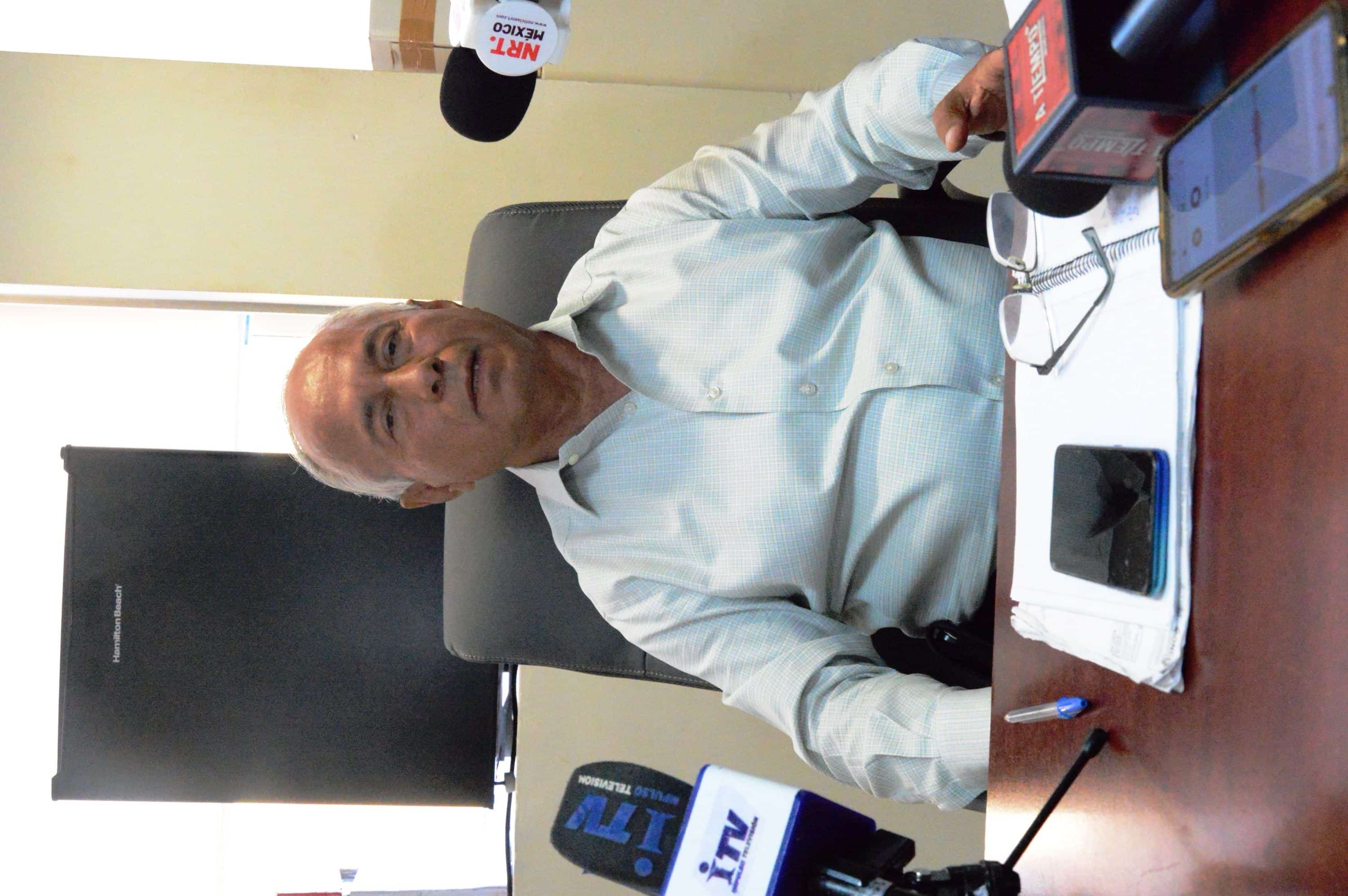 Tienen transportistas rezago en refrendo