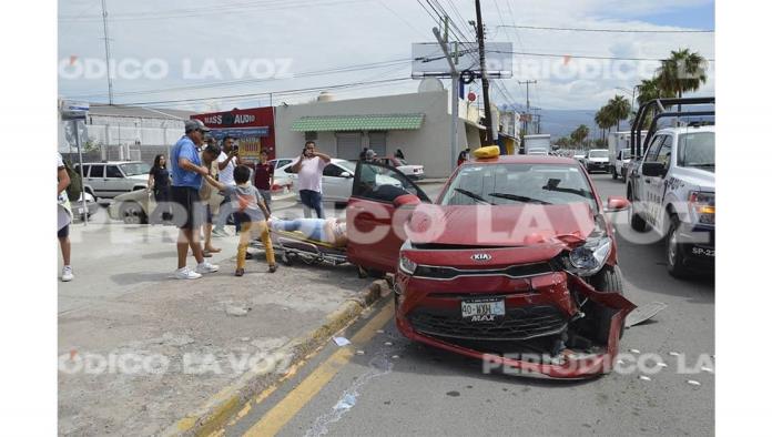 Lesiona a su hija en choque